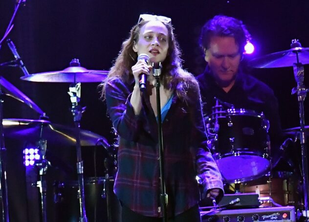 Fiona Apple Releases New Cover of Don Heffington’s “Lately”: Listen