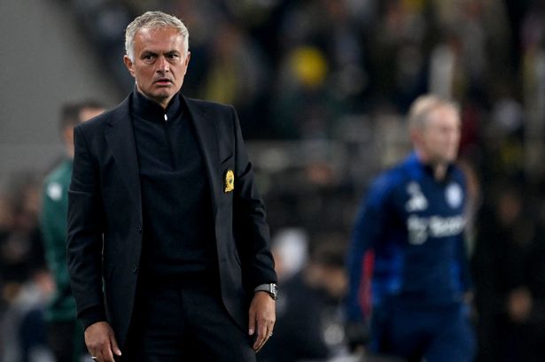 Former Chelsea and Spurs boss Jose Mourinho shows true colours in heated Man United moment