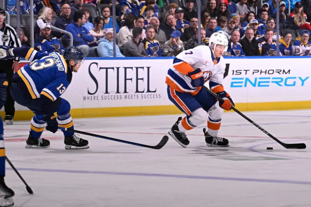 Islanders’ new-look offense still trying to get untracked