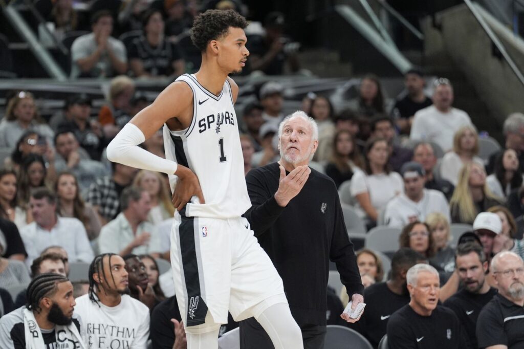 It’s not time to panic about the Spurs’ early season struggles