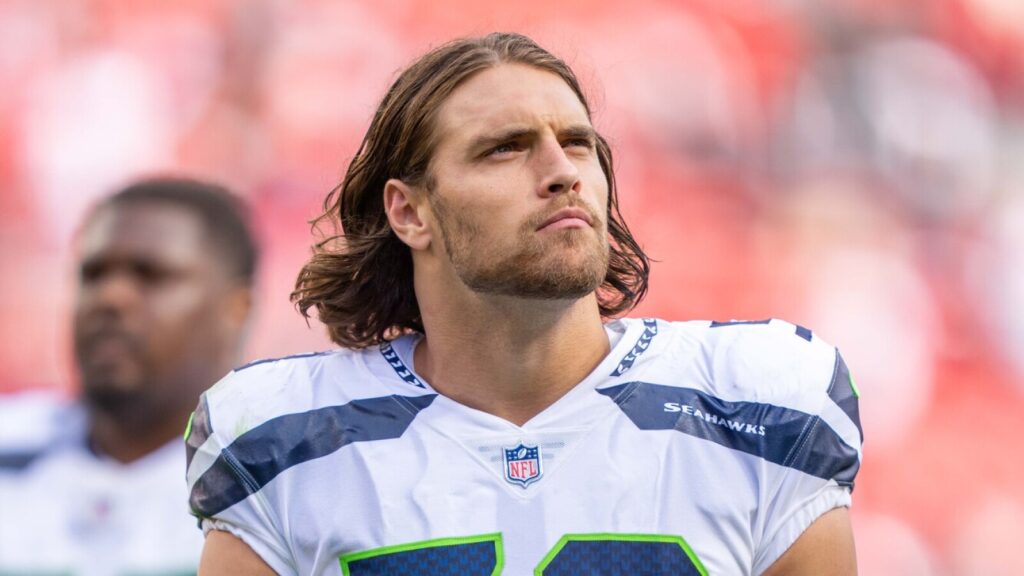 Jaguars Elevating LB Tanner Muse