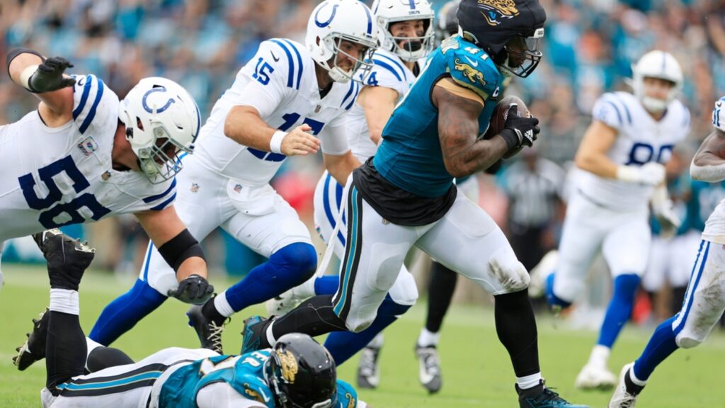 Jaguars notch 1st win as Cam Little's kick beats Colts