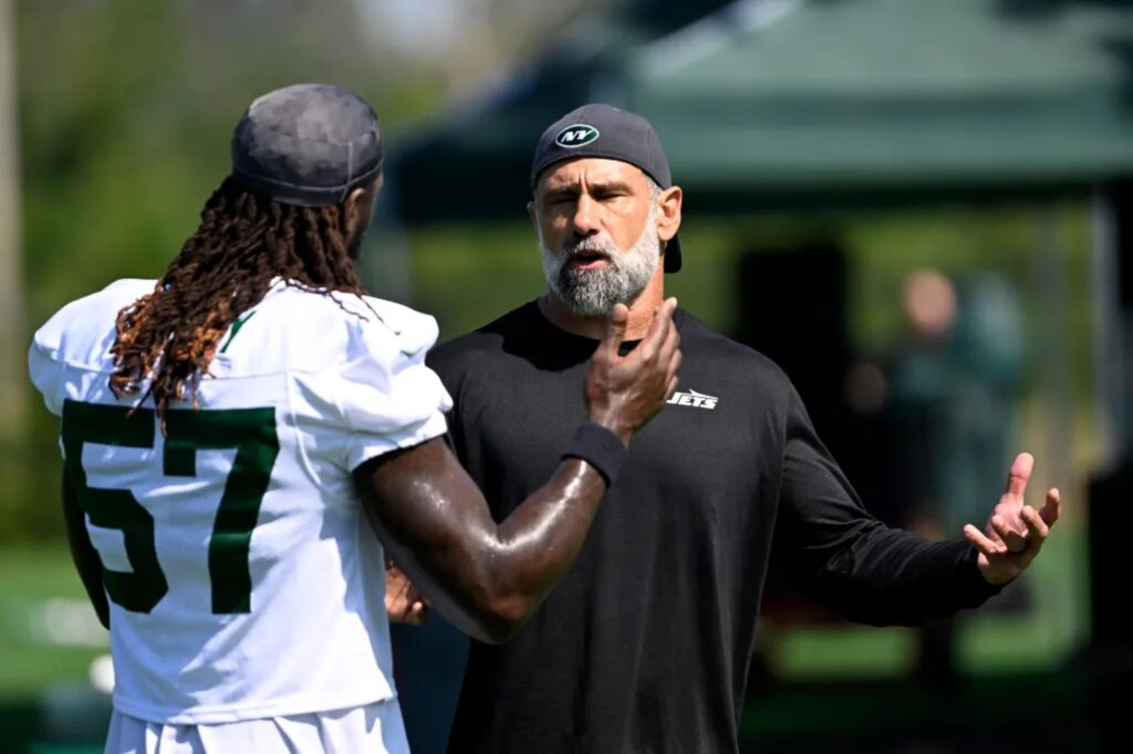 Jeff Ulbrich tasked with turning around Jets’ calamity