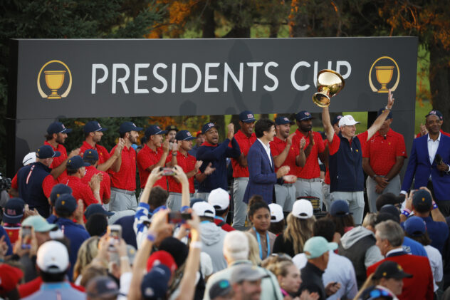Jim Furyk had more than enough credit to spread around for U.S. Presidents Cup victory