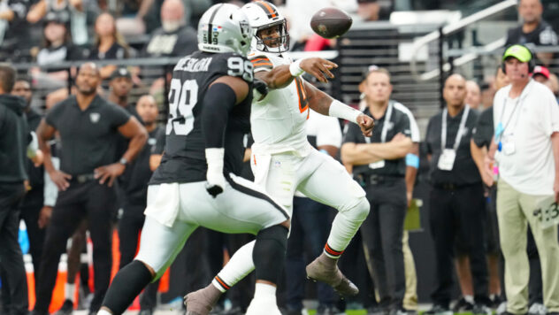 Las Vegas Raiders make roster moves ahead of matchup with Kansas City Chiefs in Week 8