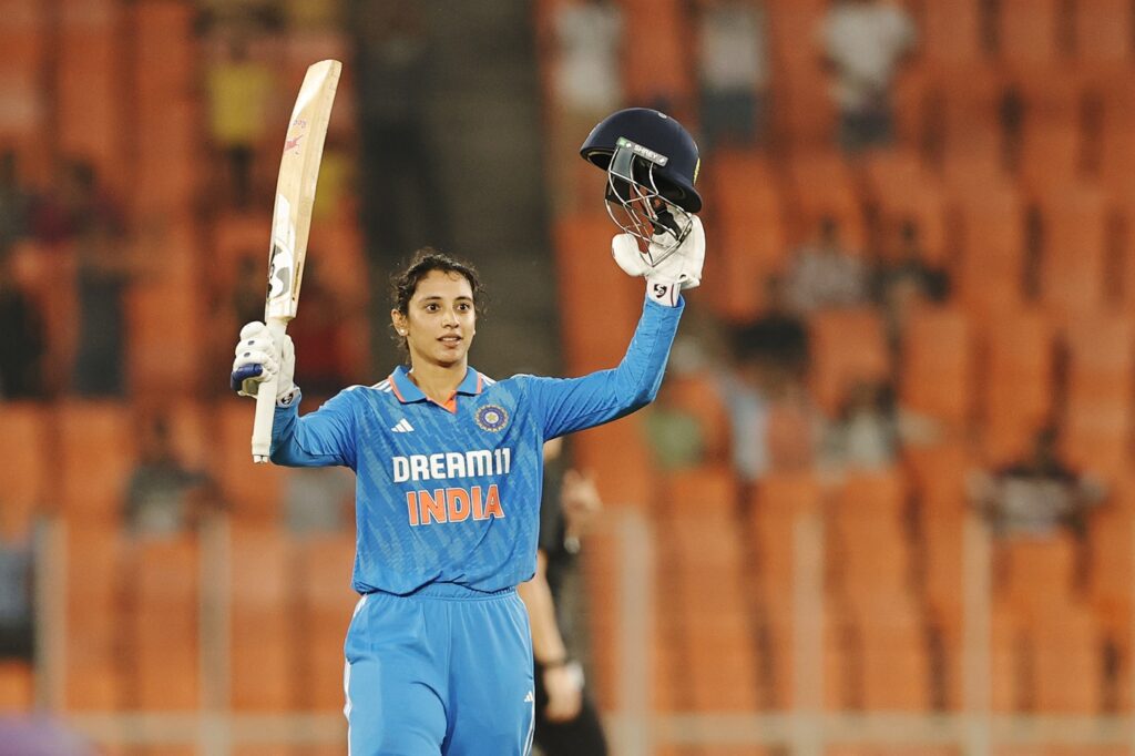 Mandhana 100, Harmanpreet 59* power India to series win