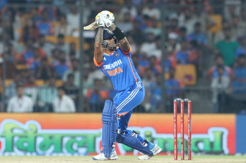 New-look India blow away Bangladesh to take 1-0 lead