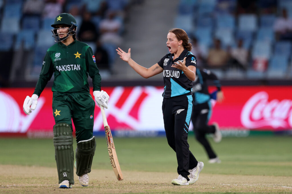 NZ knock Pakistan (and India) out; secure first T20 World Cup semi spot in eight years