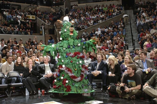 Open Thread: Frost presents Winterfest at The Rock at La Cantera