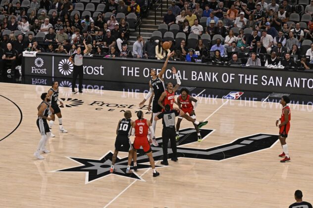 Open Thread: Join the Spurs “Tip Off” celebration