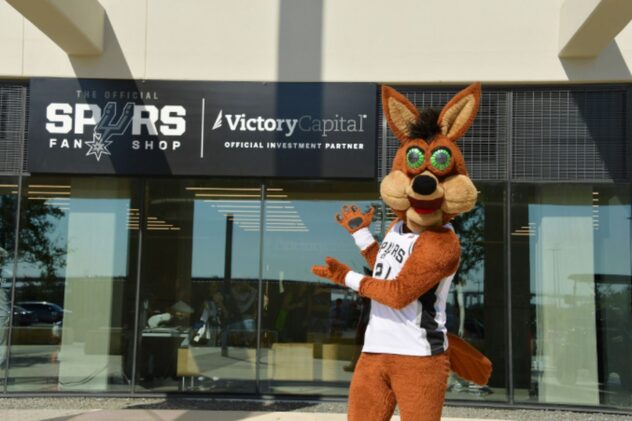 Open Thread: Official Spurs Fan Shop opens at The Rock at La Cantera