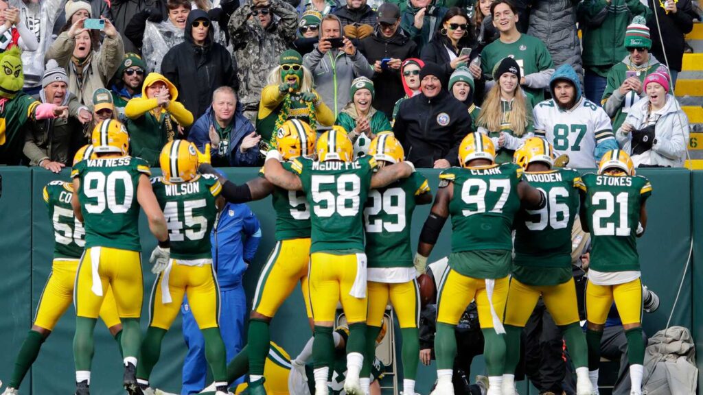 Packers help 49ers maintain lead in NFC West