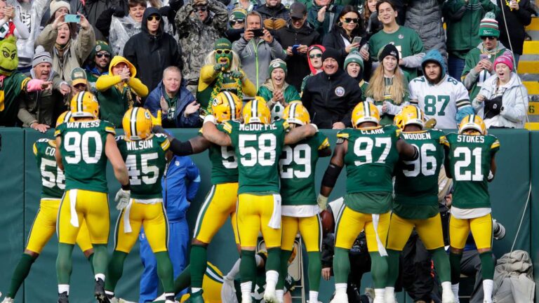 Packers help 49ers maintain lead in NFC West