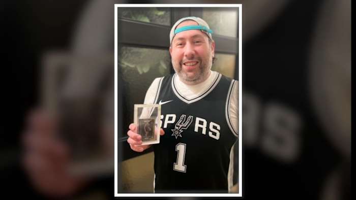 San Antonio sports card collector files $200,000 lawsuit against memorabilia company