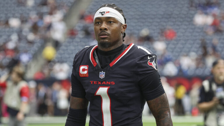 Texans Place WR Stefon Diggs On Injured Reserve
