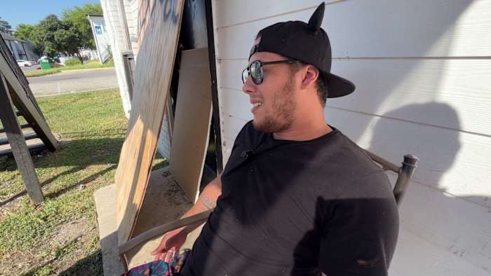Venezuelan immigrant describes rental scam at San Antonio apartments raided by authorities