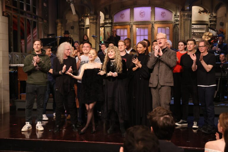 Watch Ariana Grande Host, Stevie Nicks Perform “Edge of Seventeen” and “The Lighthouse” on SNL