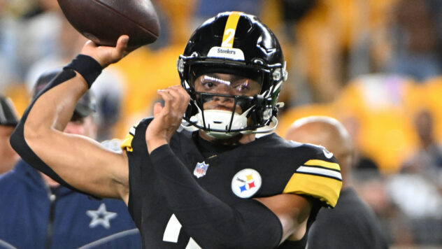 Watch: Steelers QB Justin Fields kick-starts offense with TD vs. Cowboys