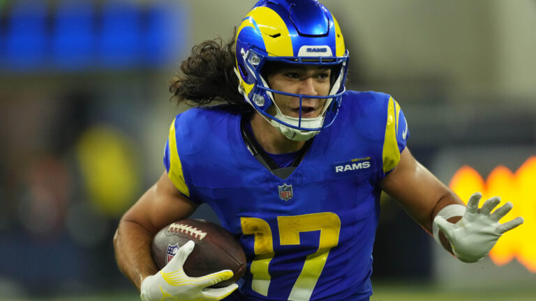 An Improbable Catch Keeps Rams’ Playoff Hopes Alive