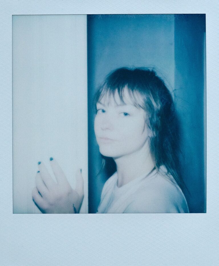 Angel Olsen Curates Compilation of New Music and Her Own Covers, Shares Song: Listen