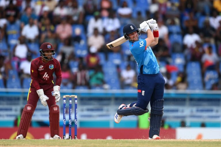 Battle-hardened hosts take on England's young bloods in decider
