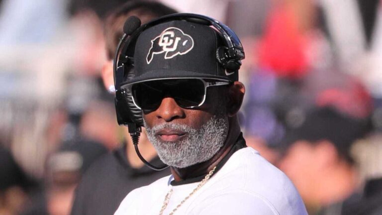 Deion Sanders has six-word response to rumors linking him to Cowboys