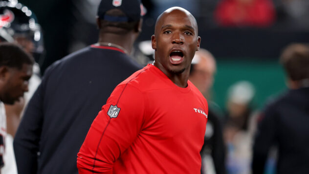 DeMeco Ryans fires back at critics of Texans' quiet trade deadline