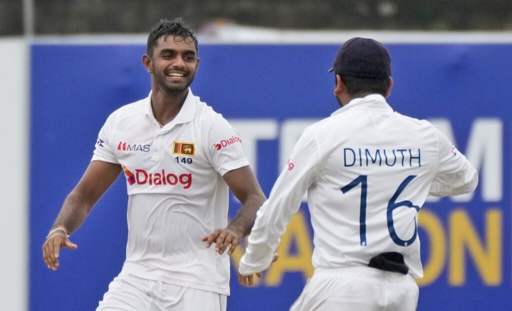 Embuldeniya and Oshada Fernando return for Sri Lanka's Tests in South Africa