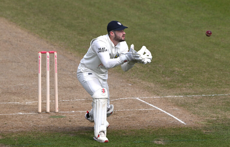 England confirm Ollie Robinson call-up as Test keeping cover