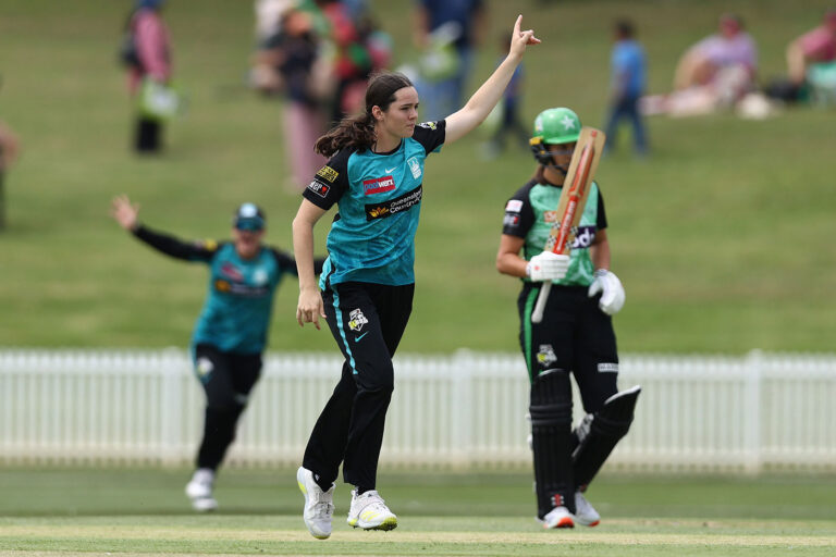 Hamilton breaks WBBL records with stunning 5 for 8 in Brisbane Heat victory