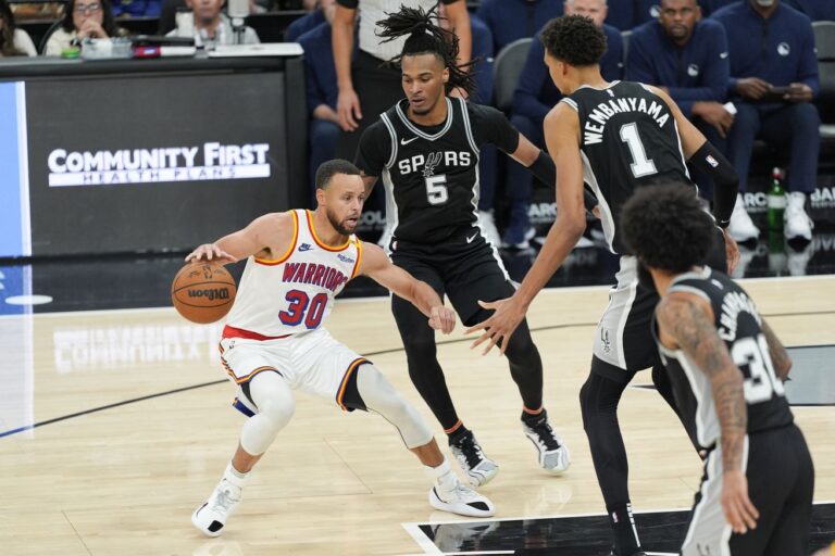 Highlights: “Area 51” on full display in Spurs win over the Warriors