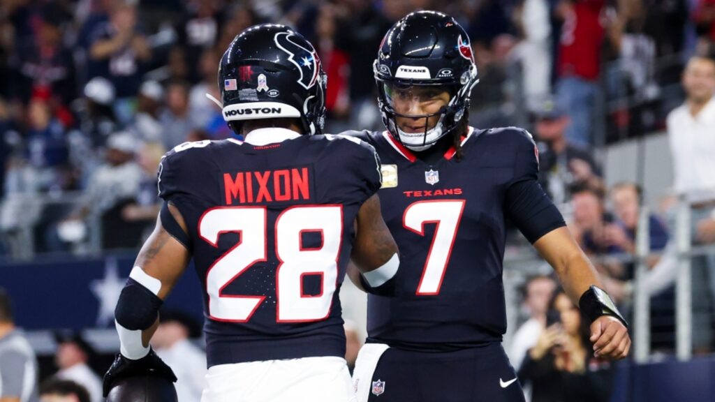 Houston Texans troll Dallas Cowboys using fallen sheet metal after win