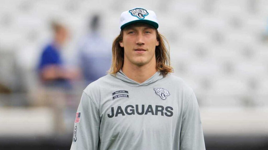 Jaguars HC provides injury update on QB Trevor Lawrence