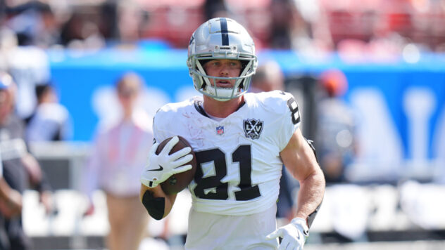 Las Vegas Raiders make roster moves and changes to the practice squad as they potentially prepare for more injuries