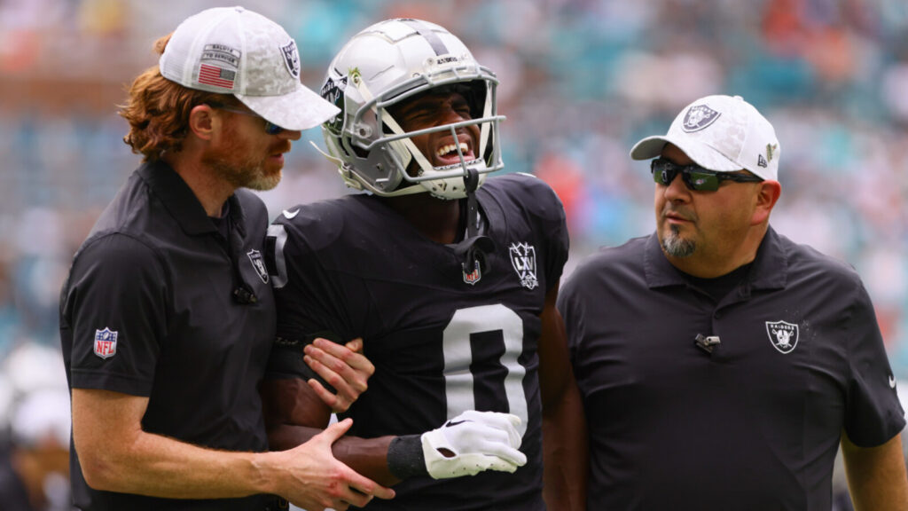 Las Vegas Raiders' Wednesday practice report for Week 12 shows team may be reverting back to old issue
