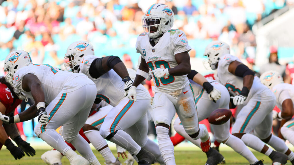 Los Angeles Rams: Dolphins Coach Gives Latest Ominous Update On Tyreek Hill