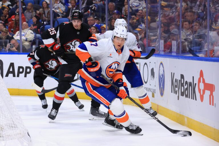 Max Tsyplakov thriving in new league as Islanders battle injury issues