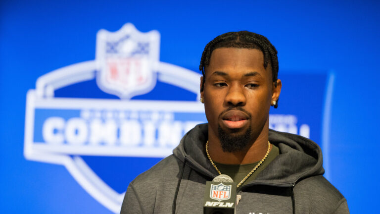 Rams Rookie Defender Carted Off The Field Vs. Seahawks
