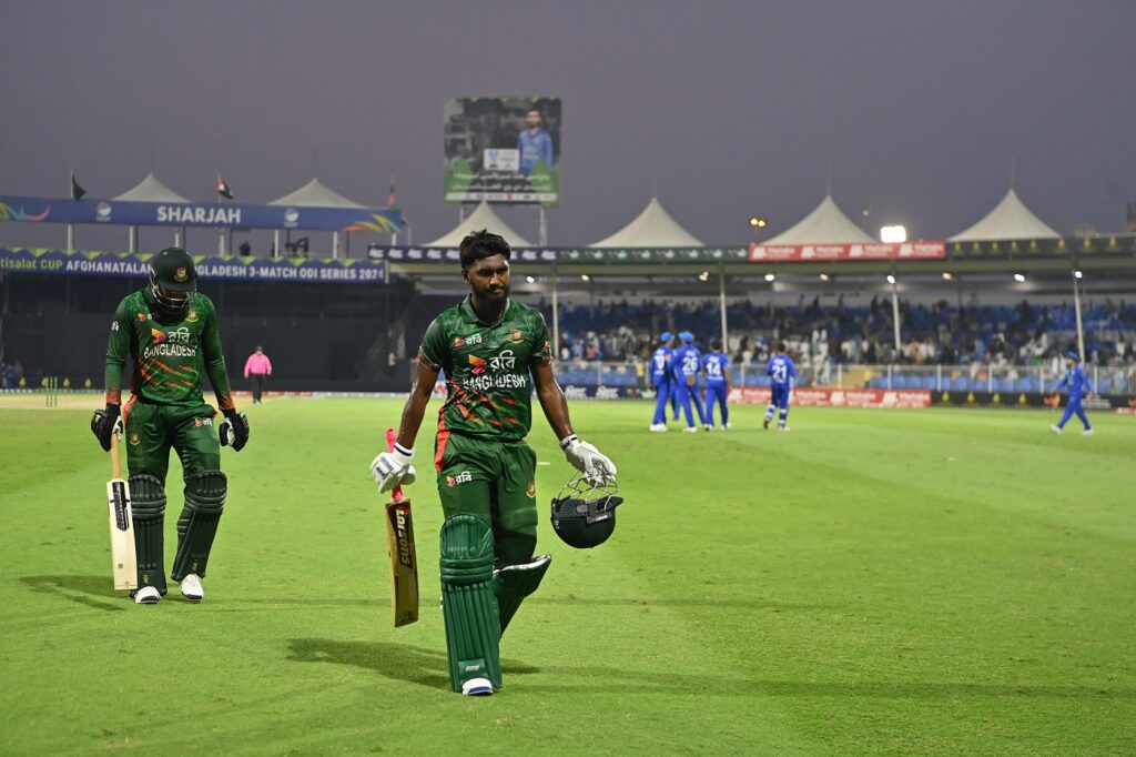 Shanto, Jaker and Bangladesh bowlers level series 1-1