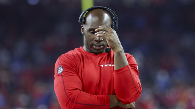 Texans HC DeMeco Ryans admits the harsh truth about playing in the moment and the criticism that comes after