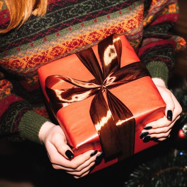 The Best Gifts for Women She Won’t Want to Secretly Return (Trust Us)