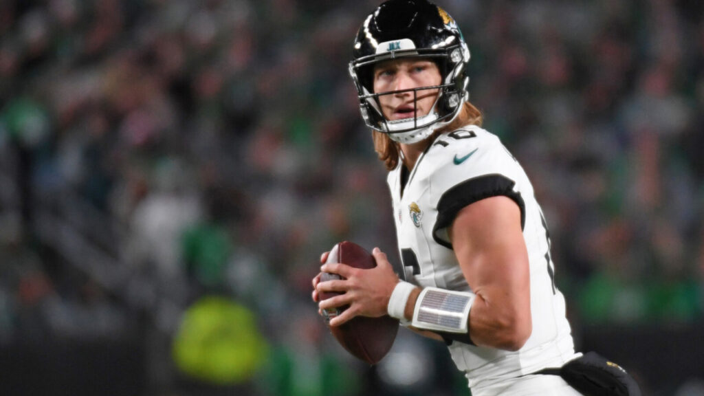 The Jaguars land an elite playmaker that would have their entire fan base ready to run through a wall in a new 2025 mock draft