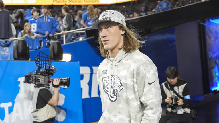'They are horrendous,' Loudmouth SmackDown star trolls Jaguars QB Trevor Lawrence; asks their fans to find joy in WWE instead
