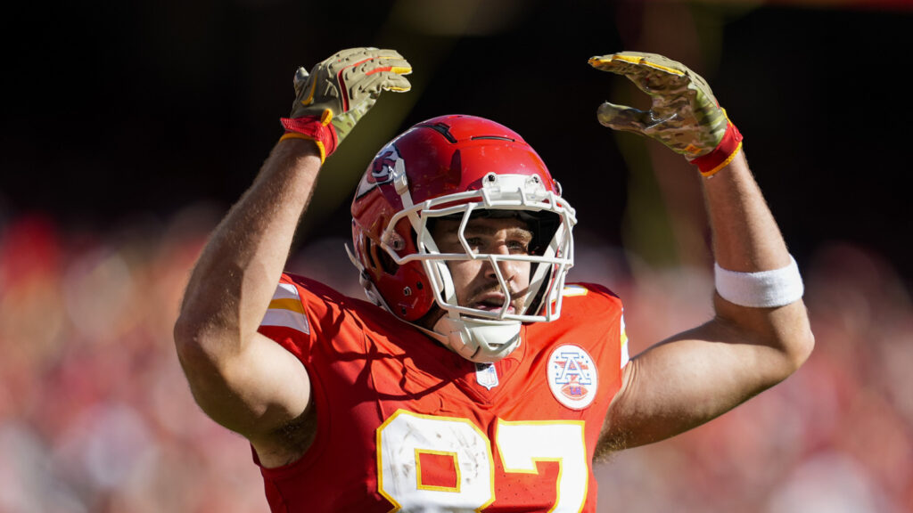 Week 10 knee-jerk reactions: Chiefs are inevitable, Jets need to cut ties with Aaron Rodgers