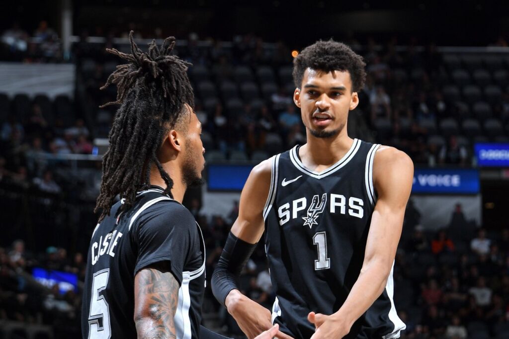 Week in Review: Wemby’s threes, Castle’s emergence gives the Spurs new life on offense