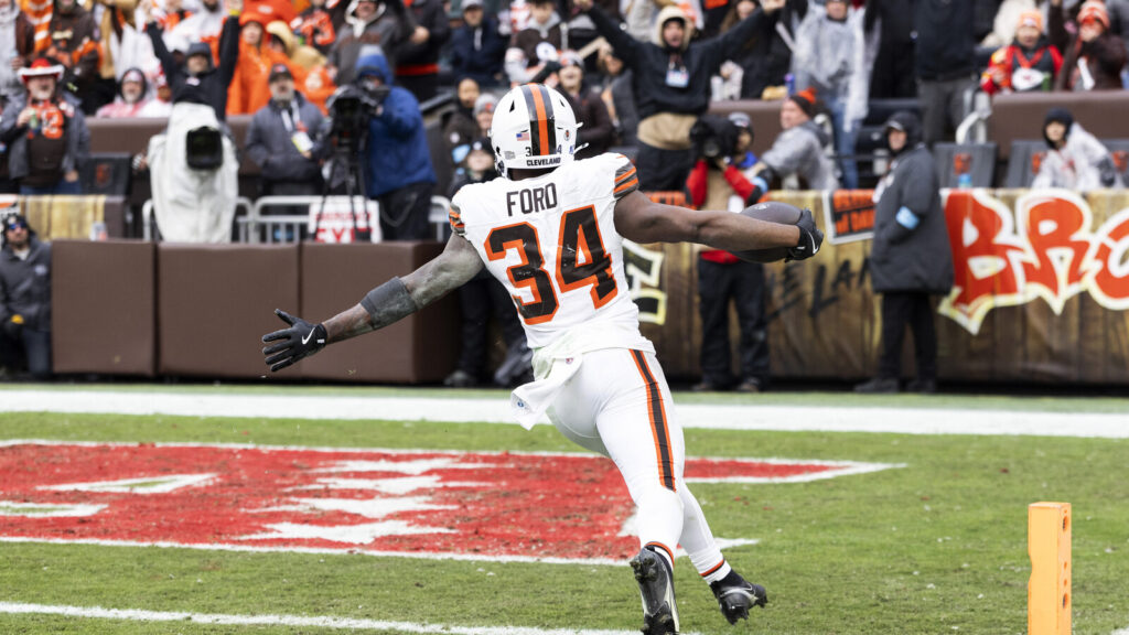 2024 Fantasy Football: NFL Week 16 Waiver Wire Targets