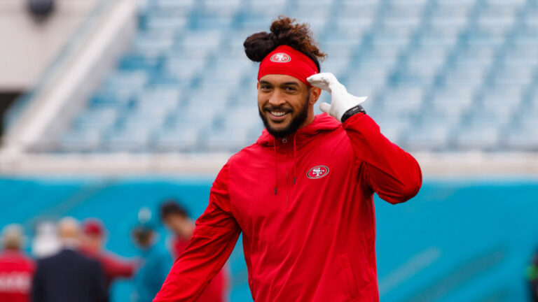 49ers' Talanoa Hufanga performs hilarious forfeit after losing wager on alma mater USC's defeat to Notre Dame