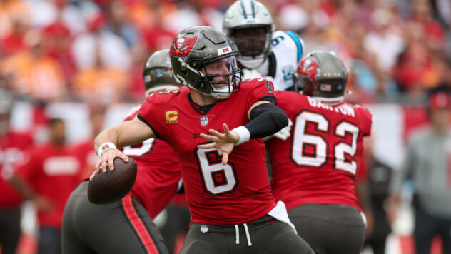 Baker Mayfield, Bucs redeem themselves by embarrassing Panthers in Week 17