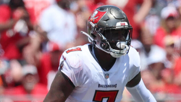 Buccaneers Make Seven Roster Moves, Re-Sign OLB Shaquil Barrett