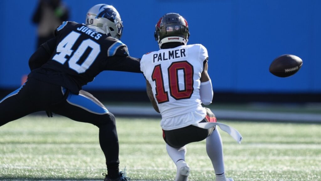 Bucs address a major roster hole with a free agent signing on Tuesday